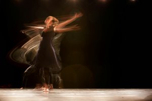 Decorative element: Dancer on stage in motion