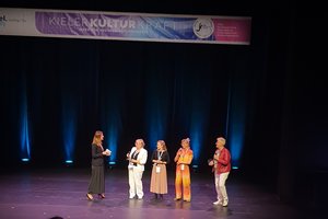 Pearls 2024 on stage at Schauspielhaus
